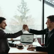 Entenda a importância do bom relacionamento entre o franqueador e o franqueado